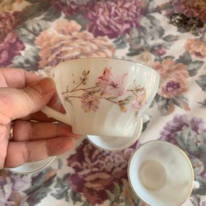 Vintage Delicate Milky white Floral Kamei tea cups